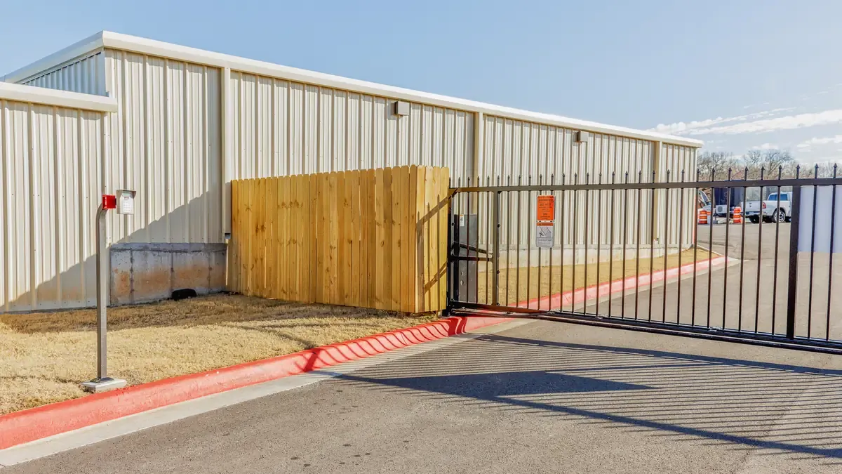 Fenced & Gated